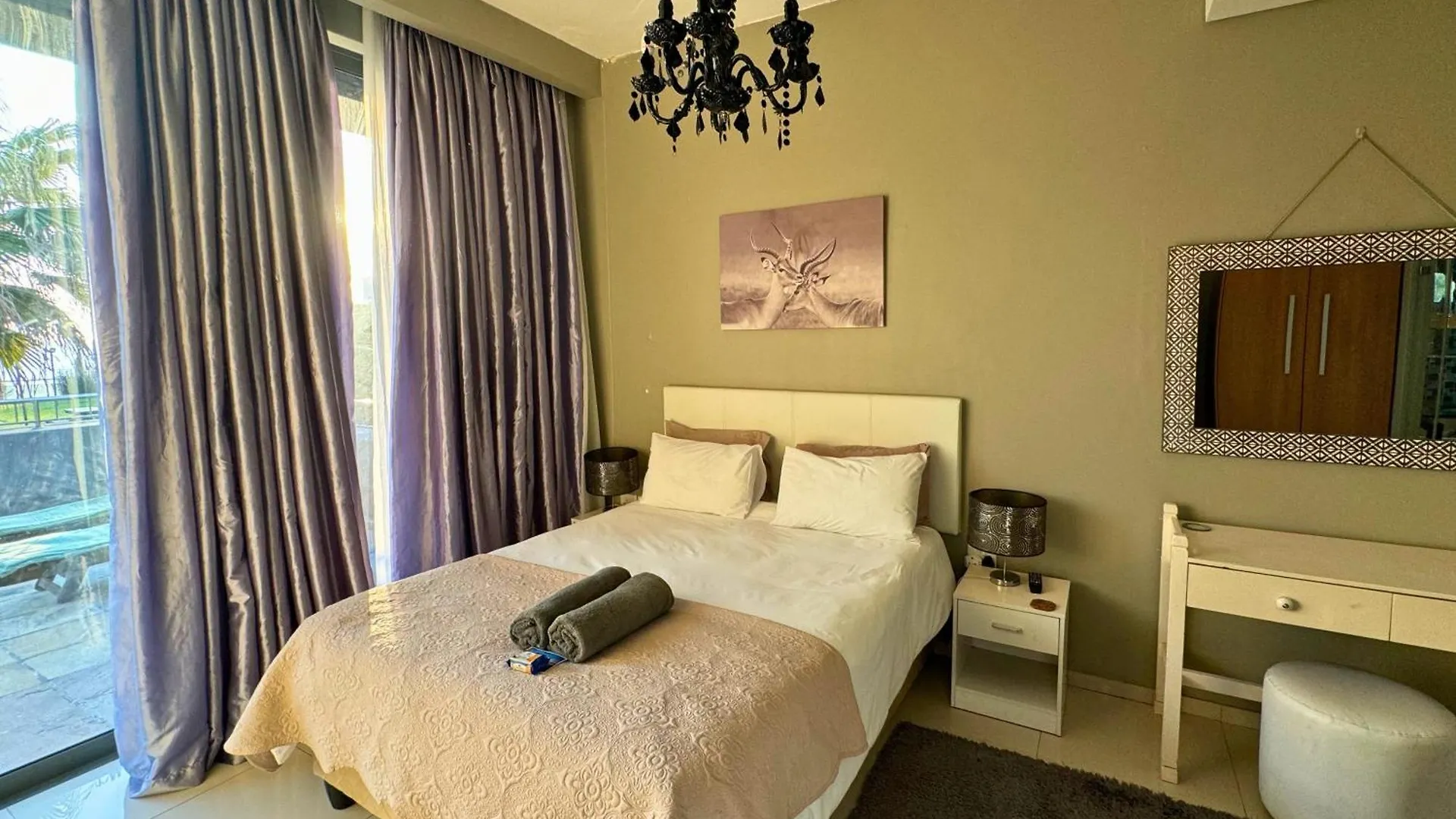 Infinity - Stunning 1 Bedroom Apartment With Sea & Mountain Views Bloubergstrand South Africa